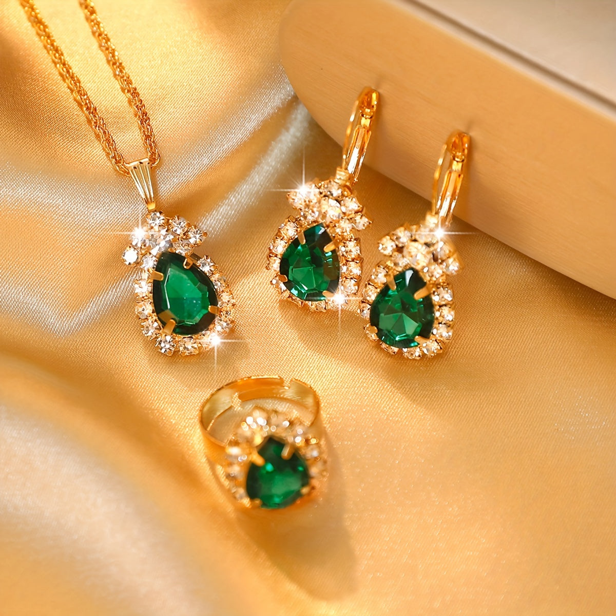 Conjunto Esmeralda Real - Banhado em 18k