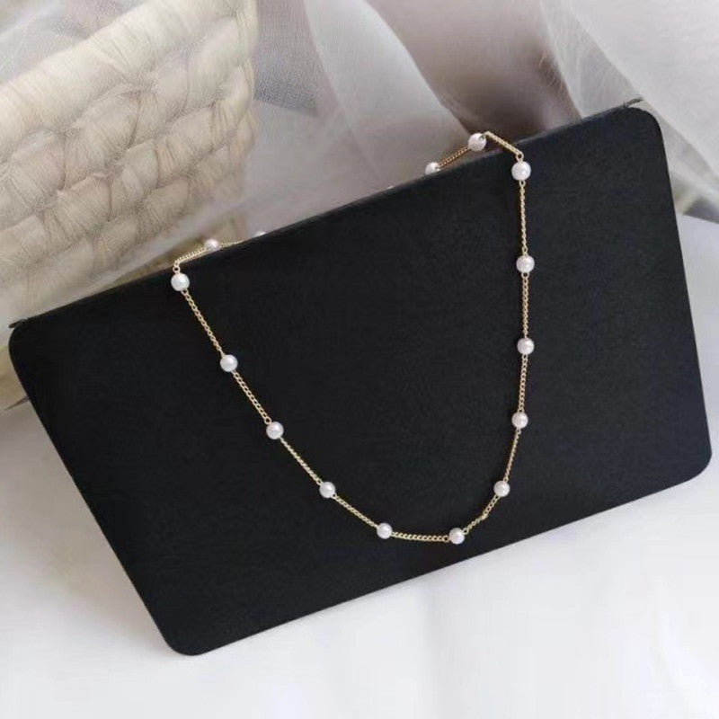 Colar Elegância Perolada
