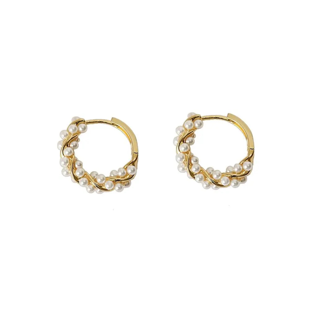 Brinco Argola Pérolas Entrelaçadas