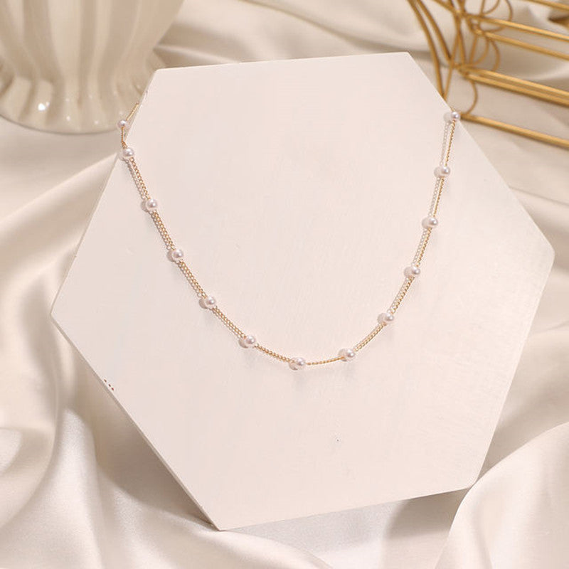 Colar Elegância Perolada