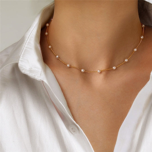 Colar Elegância Perolada